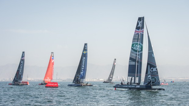 © ACEA 2016 / Photo Ricardo Pinto 2/ Oracle Team USA avec 24 points 3/ Emirates Team New-Zealand avec 22 points 4/ Softbank Team Japan avec 21 points 5/ Artémis avec 20 points 6/ Groupama Team France avec 20 points